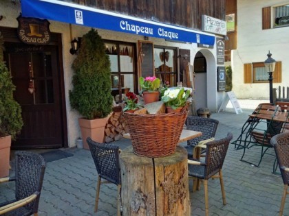 Photo: Bistro Chapeau Claque